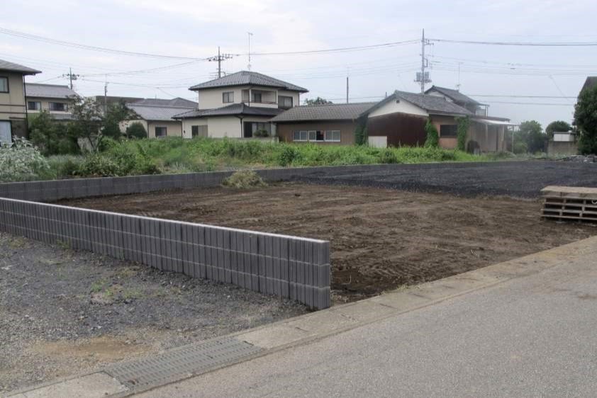 注文住宅　流れ　家づくり　境界ブロック　土地　造成費用